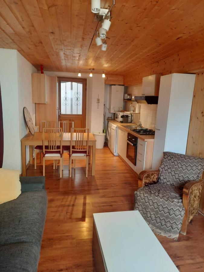 Le Cocon Apartamento Bagnères-de-Luchon Exterior foto